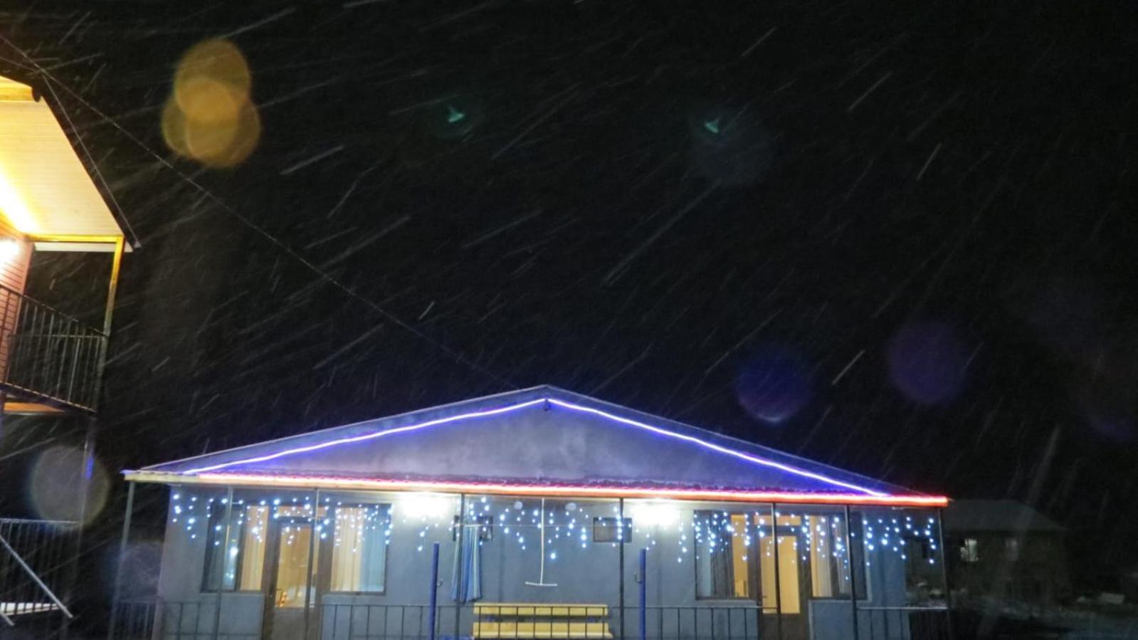 Nikolozi Hotell Kazbegi Exteriör bild